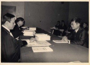 Trình luận án trước Hội đồng Giáo sư