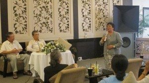 Cô Xuân Phượng, 89 tuổi, chia sẻ kinh nghiệm về phương pháp thở bụng cô đã ứng dụng trong điều trị bệnh lúc ở tuổi ngoài 30...