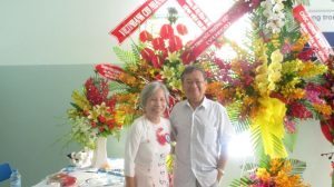 Cô Võ Kim Sa cùng... anh Cả.